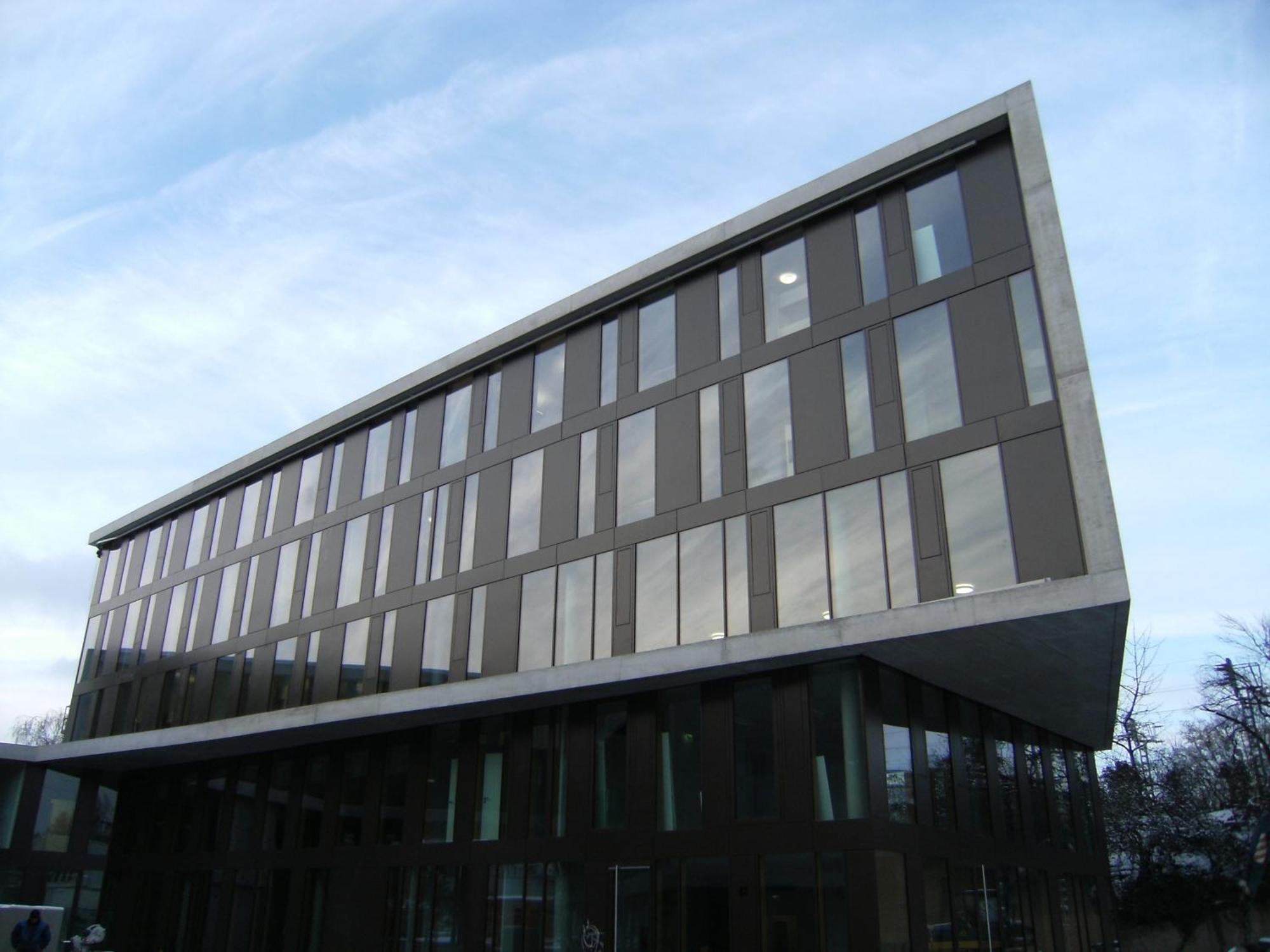 Jugendherberge Stuttgart Neckarpark Εξωτερικό φωτογραφία